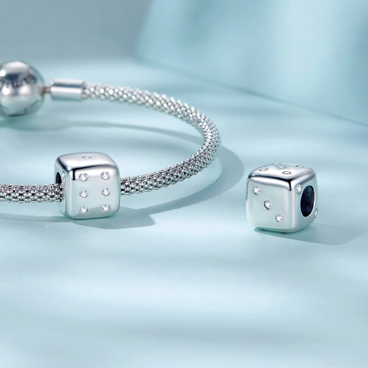 Srebrna kostka do gry koralik beads charms G409.jpg
