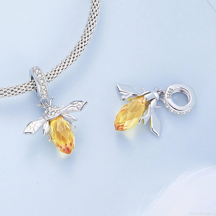 Srebrna pszczoła charms do bransoletki G472.jpg