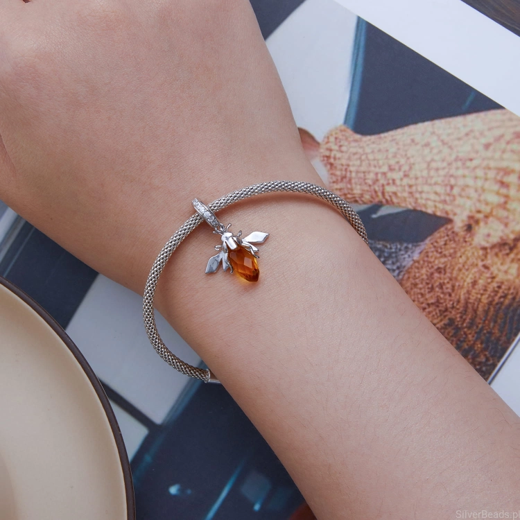 Srebrna pszczoła charms do bransoletki Pandora i innych bransoletek modułowych G472.jpg
