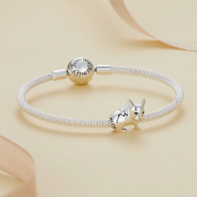 Srebrna bransoletka typu Pandora i charms buldog francuski piesek G566