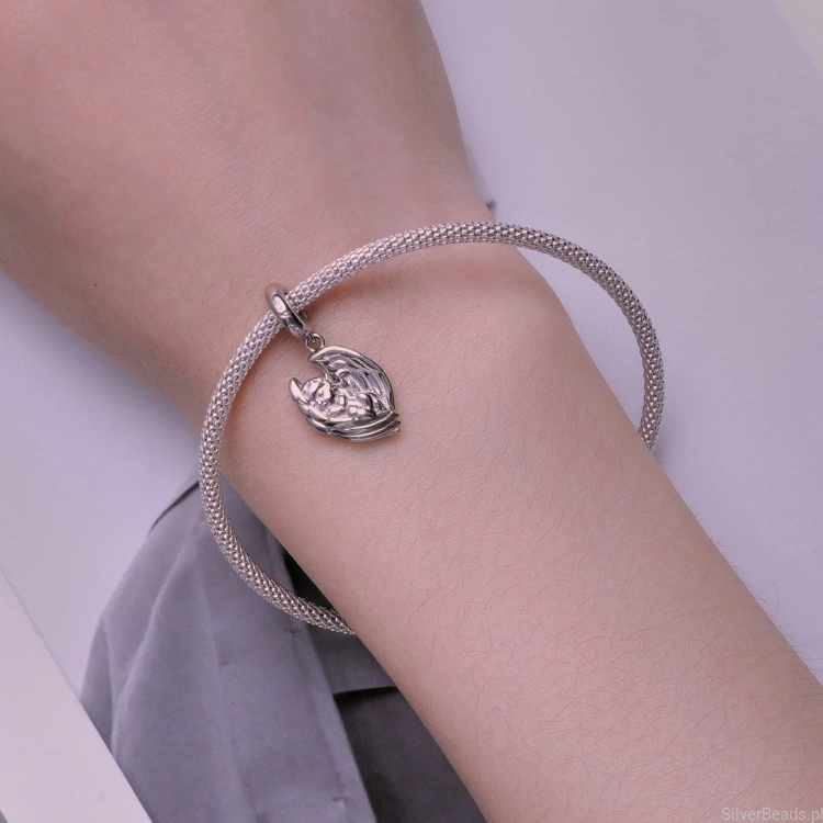 Uniwersalny srebrny charms śpiący anioł pasujący do Pandora SilverBeads Apart Yes Kuru i innych bransoletek modułowych G623