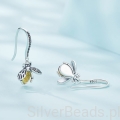 Kolczyki bigle otwarte ze srebra 925 z zawieszkami pszczołami K304
