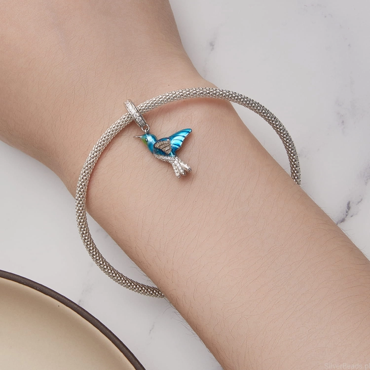 Uniwersalny srebrny charms ptaszek zimorodek pasujący do Pandora SilverBeads Apart Yes Kuru i innych bransoletek modułowych G638