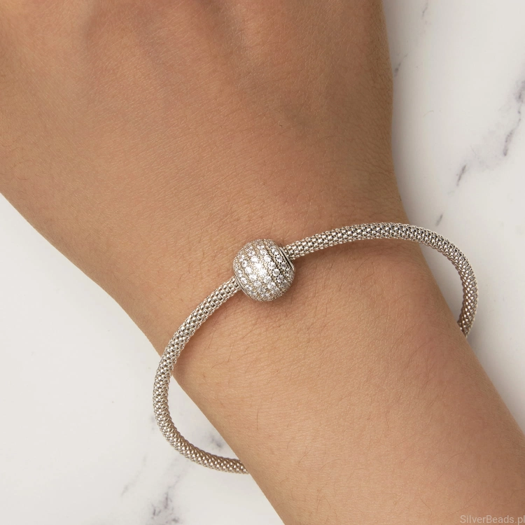 Uniwersalny srebrny charms Kula ozdobiona kryształkami pasujący do Pandora SilverBeads Apart Yes Kuru i innych bransoletek modułowych