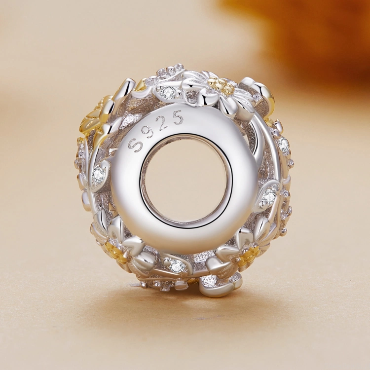 Charms ze srebra próby 925 Kula z pozłacanych kwiatów i biedronek G775
