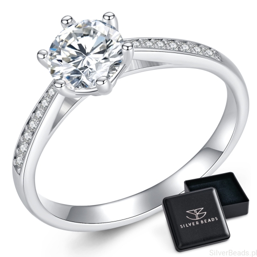 Eleganckie prezentowe pudełeczko gratis do srebrnego pierścionka z Moissanitem 0,8 ct