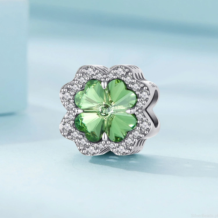 Charms ze srebra próby 925 Czterolistna zielona koniczynka z kryształu