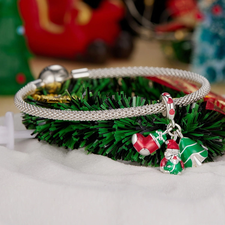 Srebrna modułowa bransoletka typu Pandora i charms Świąteczny charms choinka, skarpeta i Mikołaj