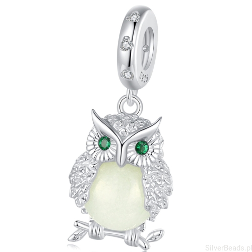 Srebrna zawieszka charms Sowa świecąca w ciemności