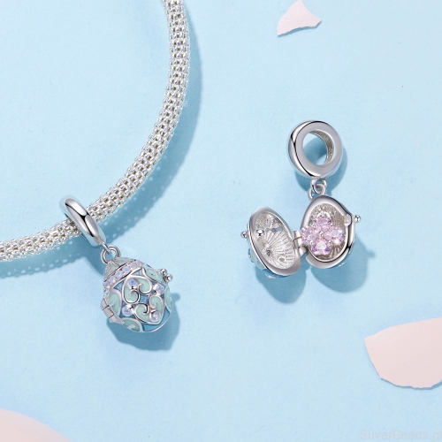charms zawieszka ze srebra Otwierane jajko Faberge z kwiatkiem
