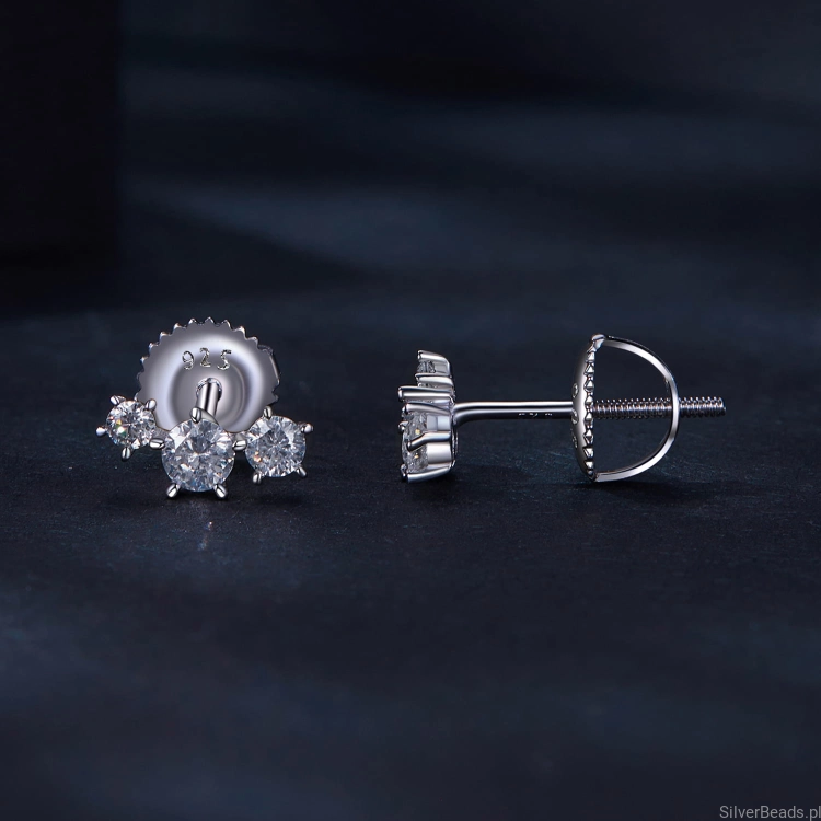 Srebrne potrójne kolczyki  Moissanity 0,1  ct