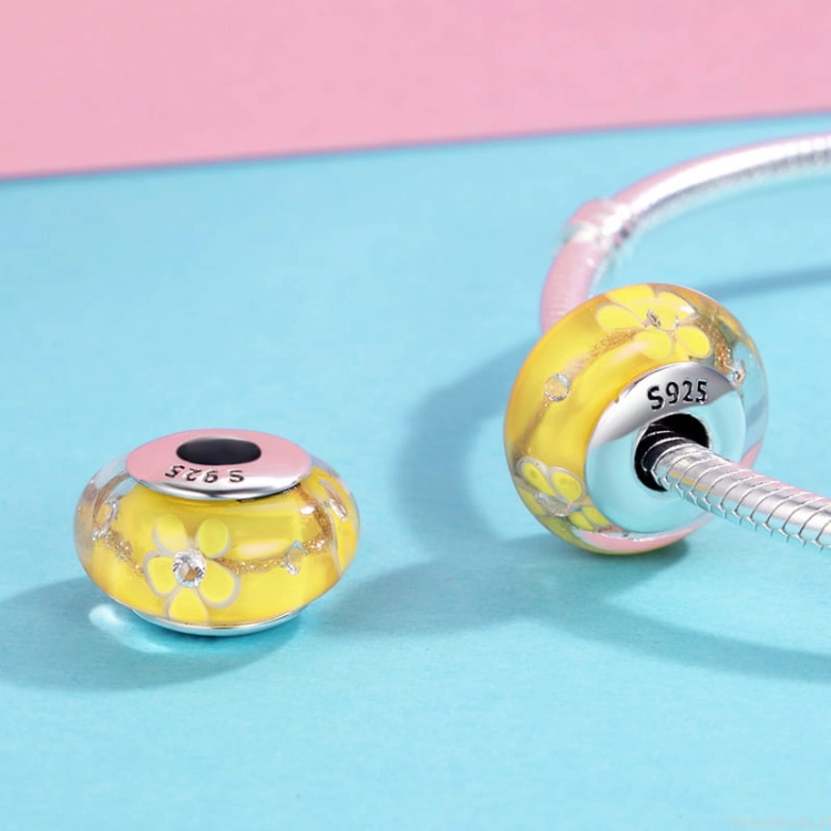 charms ze szkła typu pandora