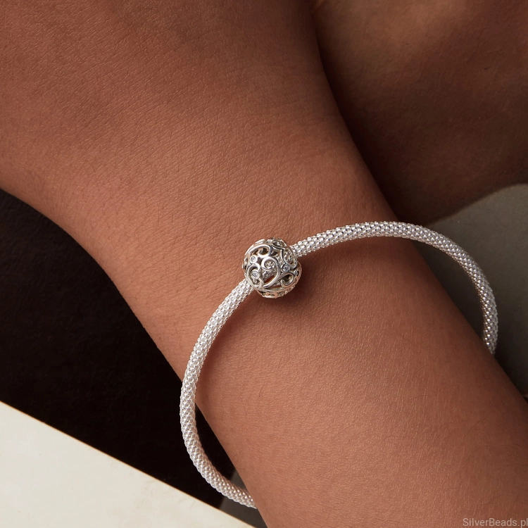 srebrny ażurowy charms pandora