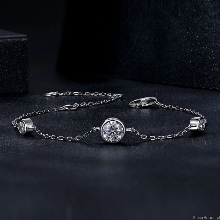 elegancka bransoletka z moissanitami srebro 925