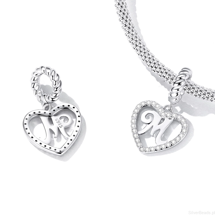 srebrny charms próba 925 Literka M w serduszku