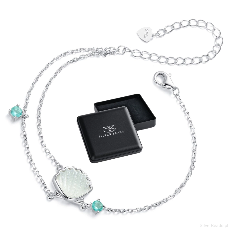Eleganckie prezentowe pudełeczko gratis do srebrnej bransoletki. z morską muszelką i turkusowymi kryształkami