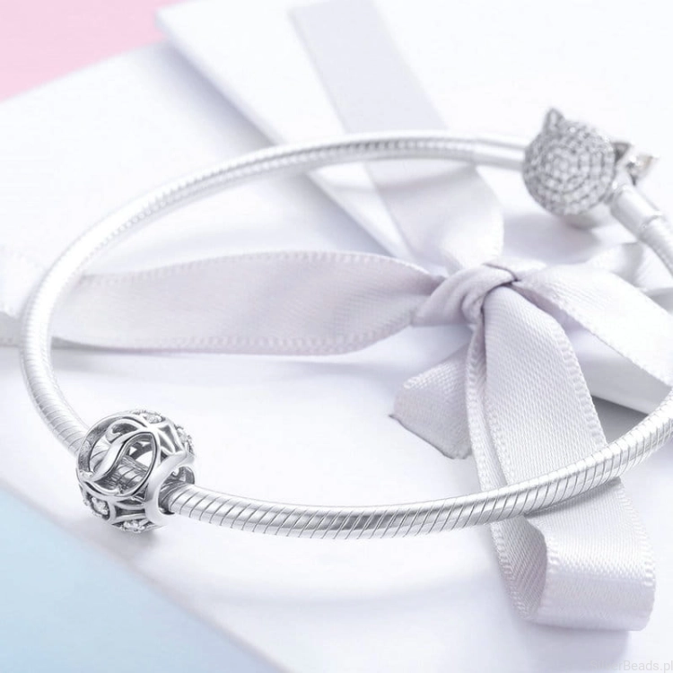 litera i charms koralik g019.jpg