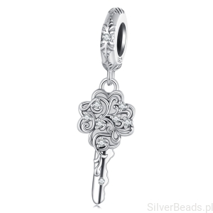 Szczęśliwy kluczyk z kryształami srebrna zawieszka charms srebro 925