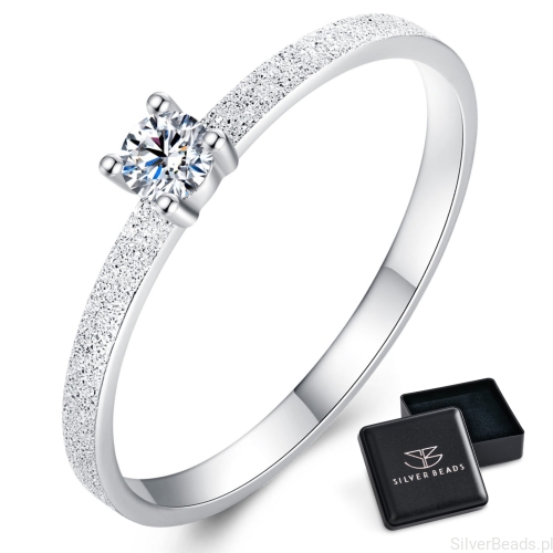 Eleganckie prezentowe pudełeczko gratis. Pierścionki  z Moissanitem 0,1 ct i brokatem