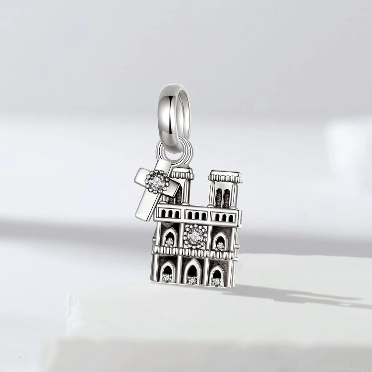 Srebrna zawieszka charms Katedra Notre Dame w Paryżu