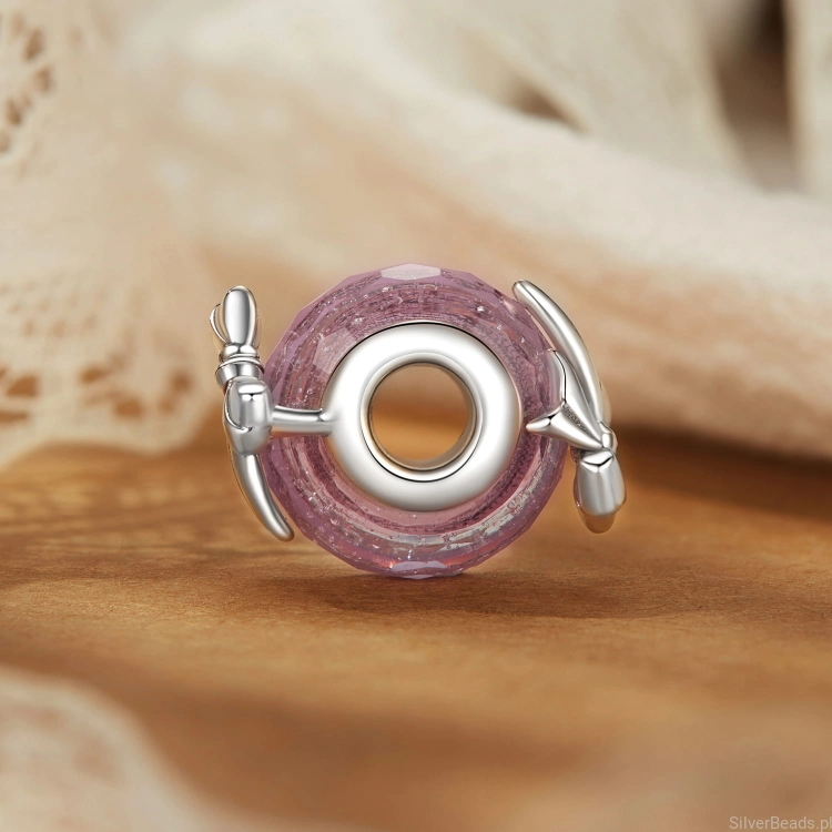 Charms ze srebra próby 925 Różowy szklany charms ze srebrnymi kokardkami