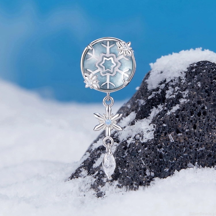 srebrny charms śniegowa kula