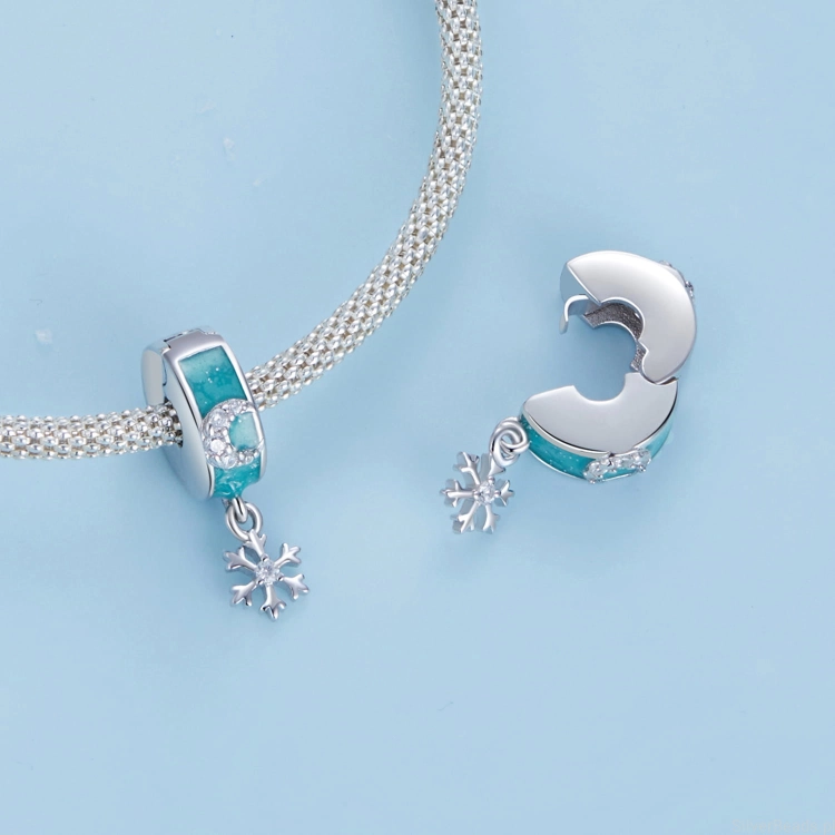 charms ze srebra 925 spinka z wiszącym płatkiem śniegu