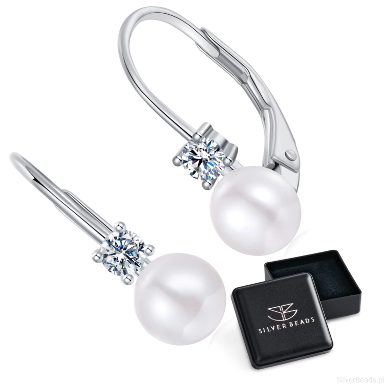 Eleganckie prezentowe pudełeczko gratis do srebrnych kolczyków z Moissanitami 0,1 ct i perłami