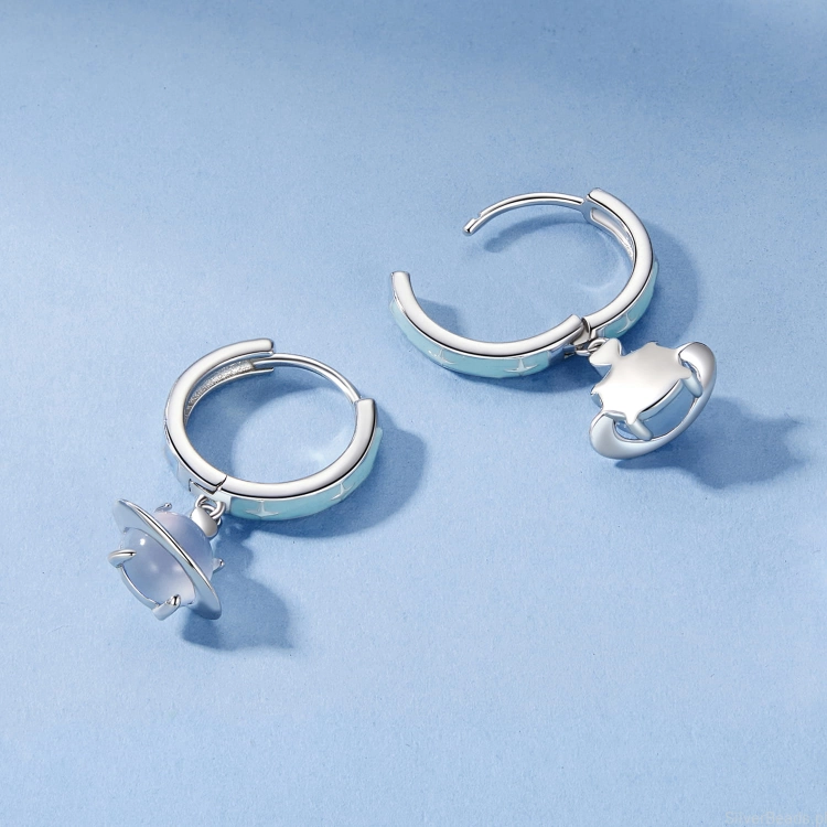 kolczyki srebrne próby 925 z opalizującymi planetami