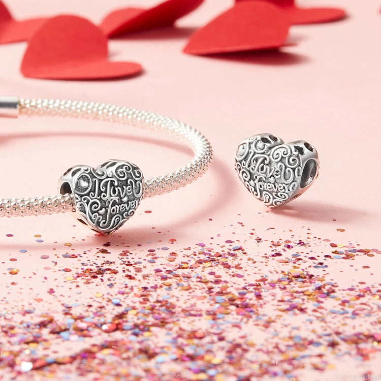 srebrny charms próba 925 serce z napisem ,,I love u forever" dla dziewczyny na prezent