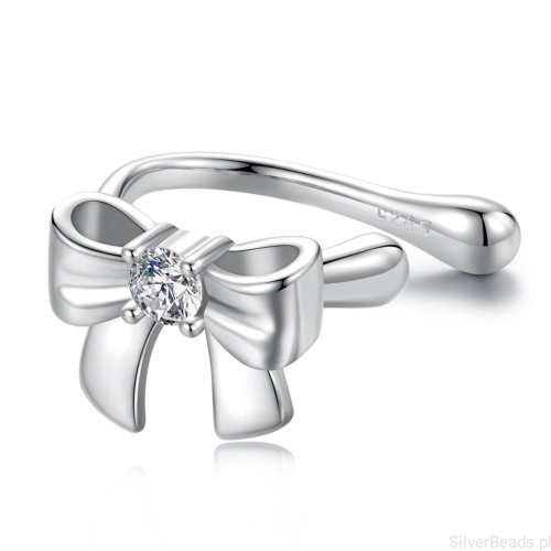 Srebrna nausznica kokardka z Moissanitem 0,1 ct