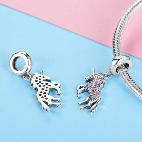 Srebrna zawieszka charms kryształowy jednorożec