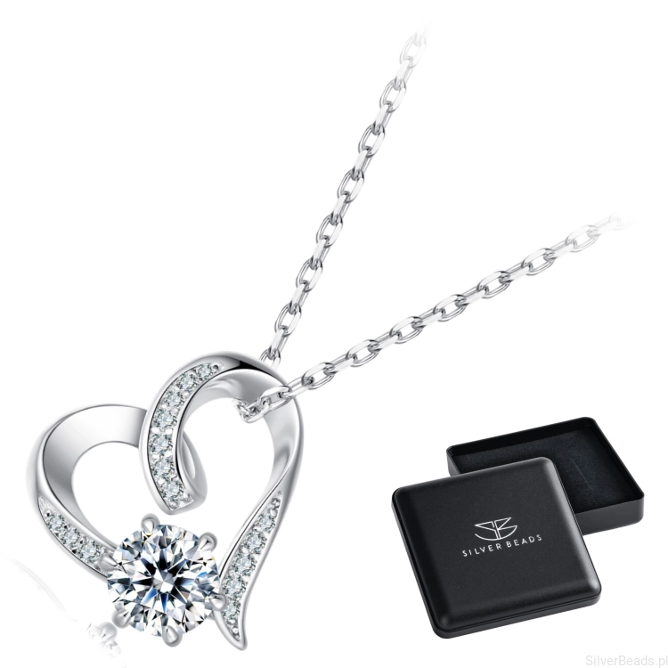 Eleganckie prezentowe pudełeczko gratis do srebrnego naszyjnika serce z Moissanitem 0,5 ct
