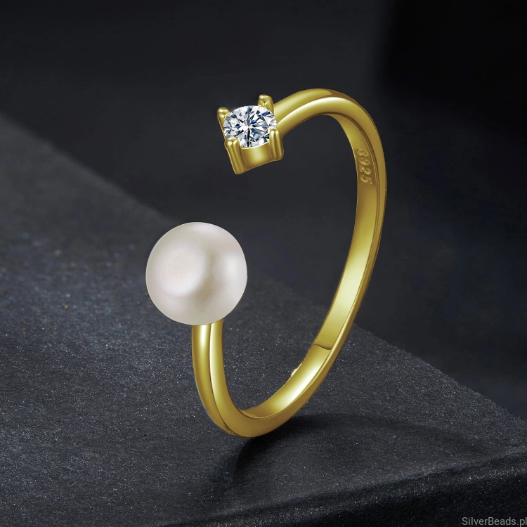 srebrny regulowany pozłacany regulowany pierścionek z Moissanitem 0,1 ct i perłą