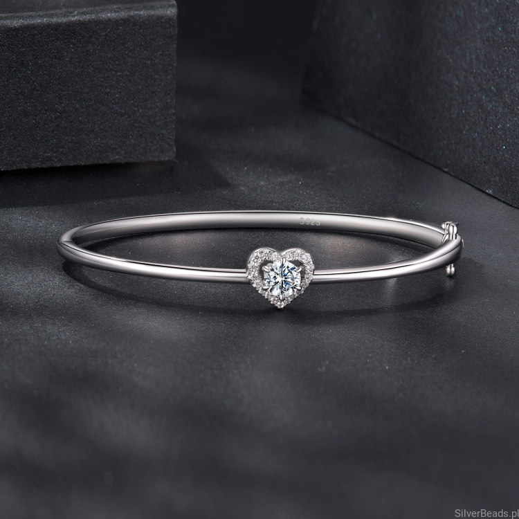 elegancka bransoletka z moissanitami srebro 925