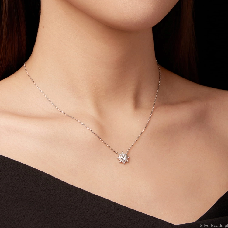 błyszczący naszyjnik ze srebra SŁOŃCE z Moissanitu 0,5 ct
