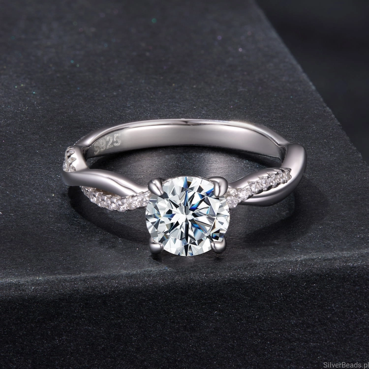 elegancki pierścionek ze srebra z Moissanitem 1,0 ct otoczonym kryształami