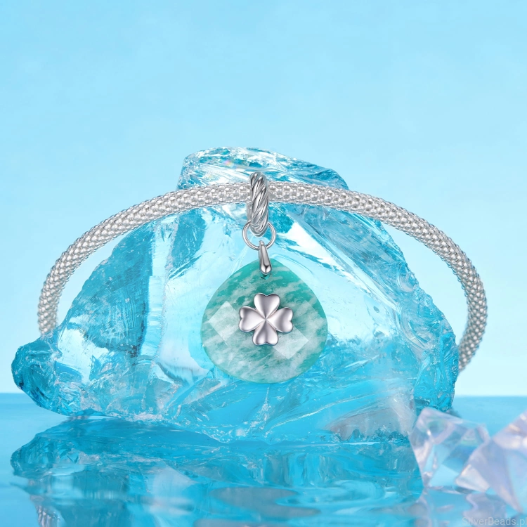 Charms ze srebra próby 925 kamień AMAZONIT z koniczynką
