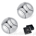 Kolczyki baseball srebro – realistyczny motyw piłki.