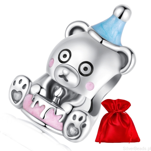 Uroczy miś z różowym tortem – idealny charms na urodzinowy prezent.