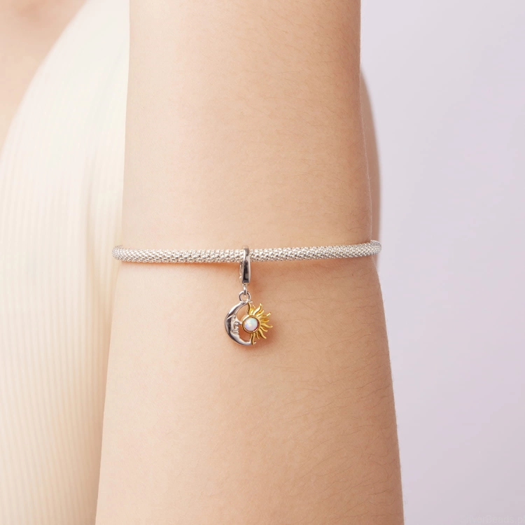 charms dla miłośników astrologii z opalem