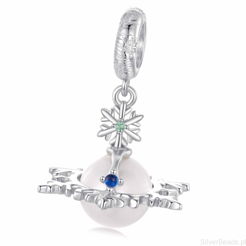 Srebrna zawieszka śnieżynka z perłą