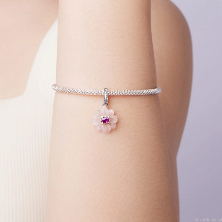 zawieszka-kwiat-elegancka-cyrkonie-kamien.jpg