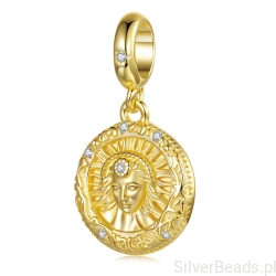Srebrna zawieszka bogini słońca – pozłacany charms z kryształkami srebro 925