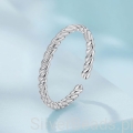 regulowany-pierscionek-srebro-twist.jpg