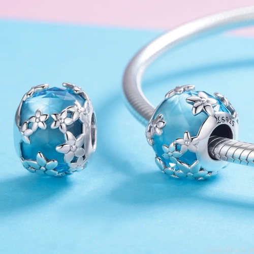 kwiatki charms niebieski g037.jpg