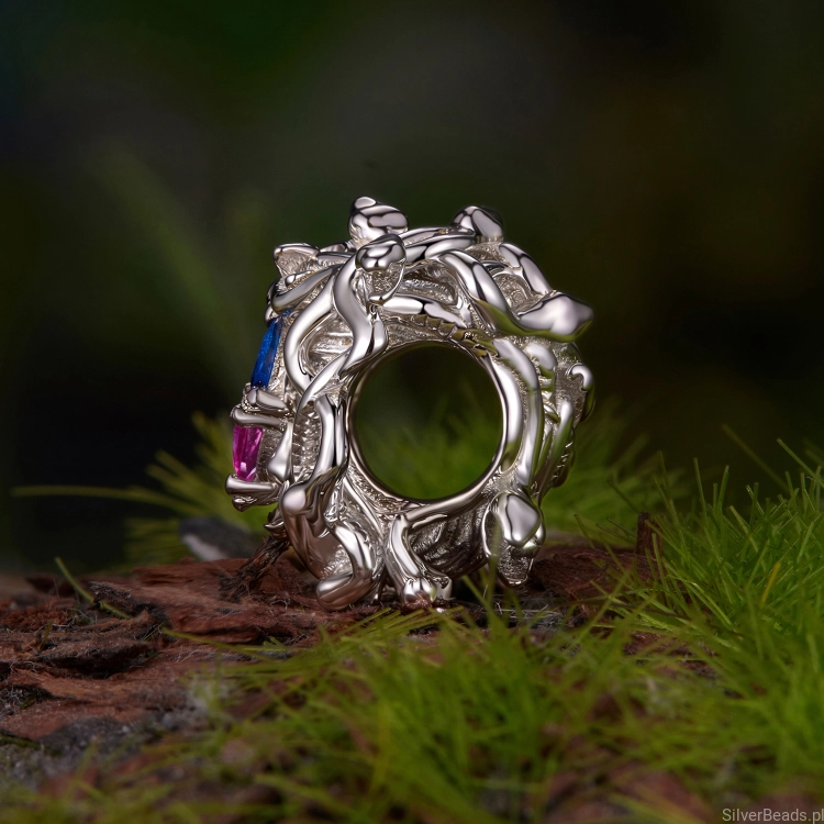 srebrny-charms-meduza-symbol-sily-925
