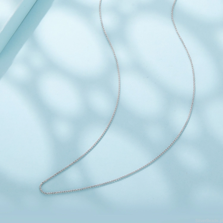 srebrny łańcuszek minimalistyczny damski