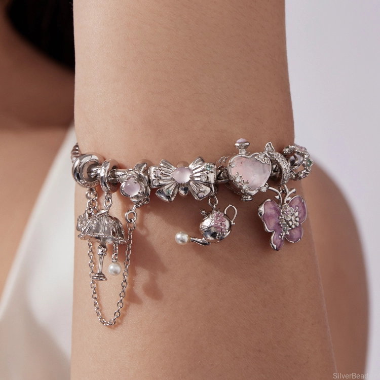 charms-motyw-roslinny-azurowy-styl.jpg