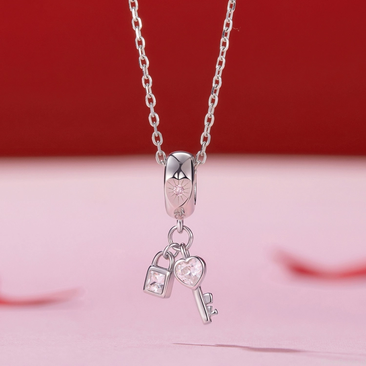 charms-milosc-symbol-klucz.jpg